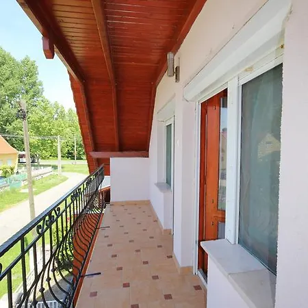 Casa Amicalis Daire *